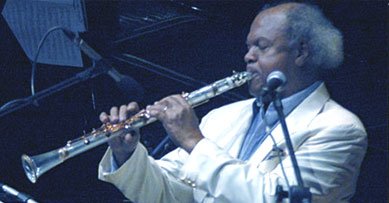 PAULO MOURA