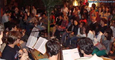 SAMBA COM CHUCRUTE, DOMINGO NO JARDIM BOTÂNICO